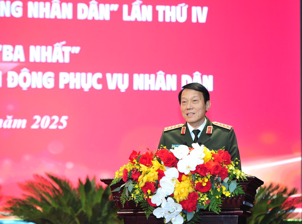 Hoạt động của Công an Thủ đô phải tạo nền tảng, động lực hỗ trợ cho phát triển kinh tế - xã hội -0