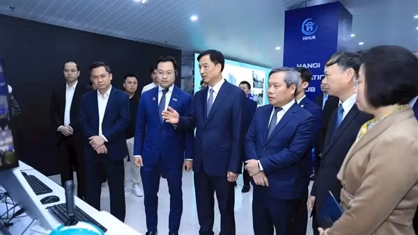 Hà Nội phải xác định đúng và trúng các khâu đột phá trong phát triển khoa học công nghệ, đổi mới sáng tạo