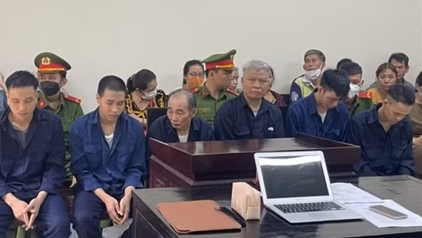 Tuyên án các đối tượng sản xuất, tiêu thụ hàng giả Nón Sơn