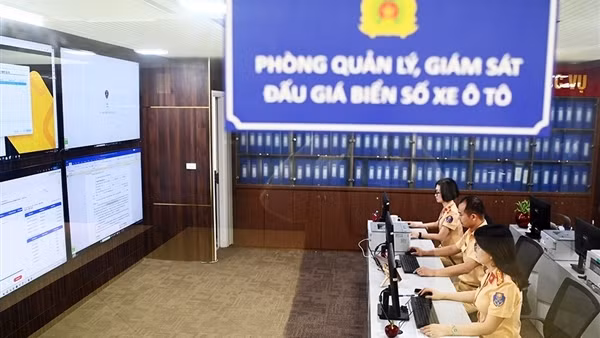Giám sát chặt chẽ toàn bộ quá trình đấu giá biển số xe ô tô