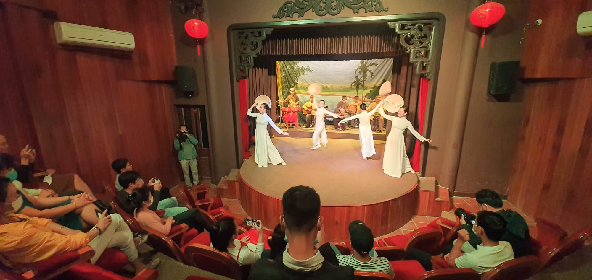 Hội An: Nhiều hoạt động tôn vinh các giác trị văn hóa lịch sử nhân dịp ngày di sản văn hóa Việt Nam và đón du khách trở lại -1