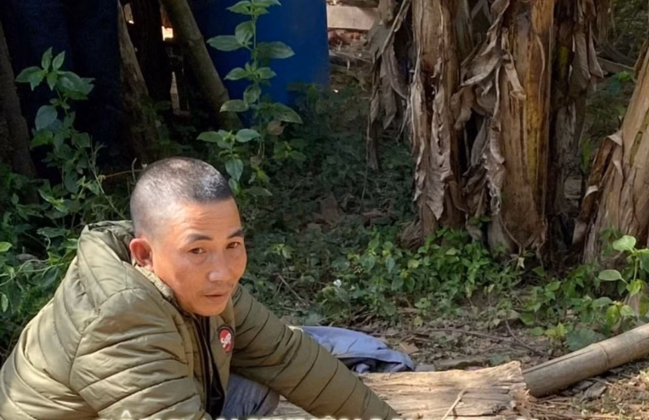 Bắt quả tang đối tượng lừa chạy -0