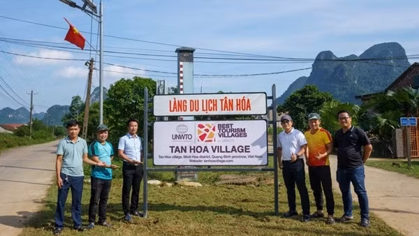 Tân Hóa được công nhận làng du lịch tốt nhất thế giới