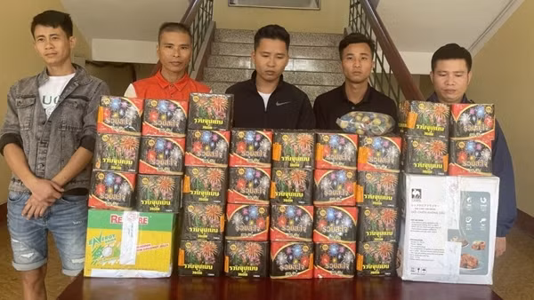 Bắt vụ đốt pháo trái phép, lần ra đường dây tàng trữ gần 55kg pháo nổ