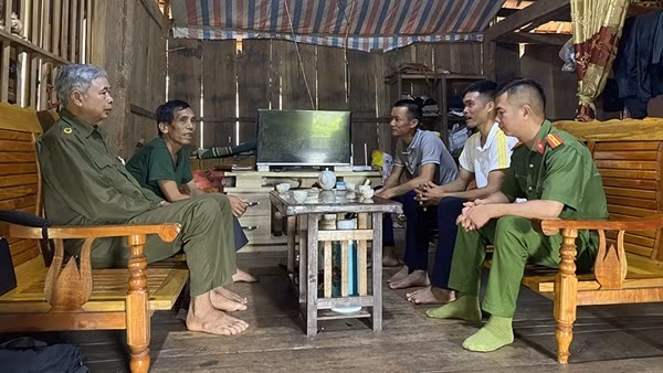 Chuyển hóa địa bàn phức tạp về ma túy ở vùng cao
