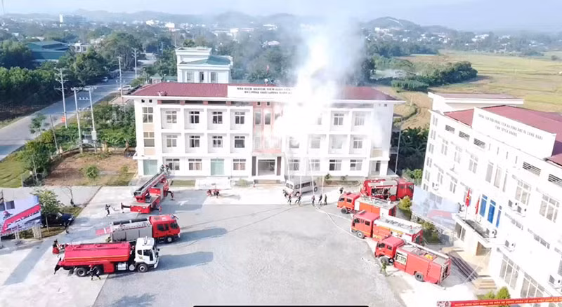 Công an tỉnh Tuyên Quang tổ chức diễn tập thực binh Phương án A2 -8