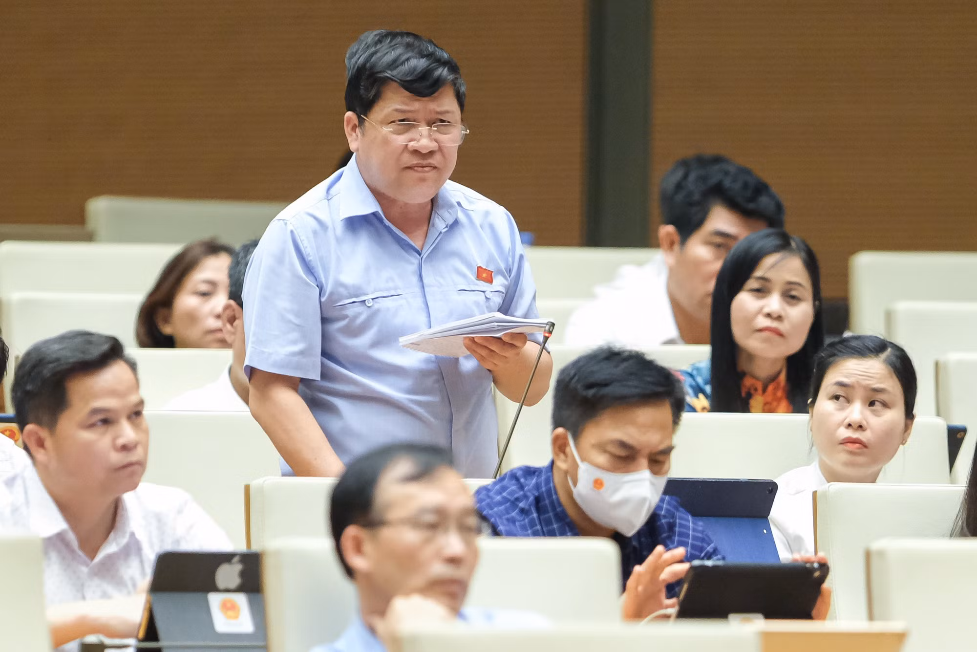 Đại biểu Quốc hội cảnh báo mất cán bộ nếu xin cơ chế chỉ định thầu dự án giao thông -0