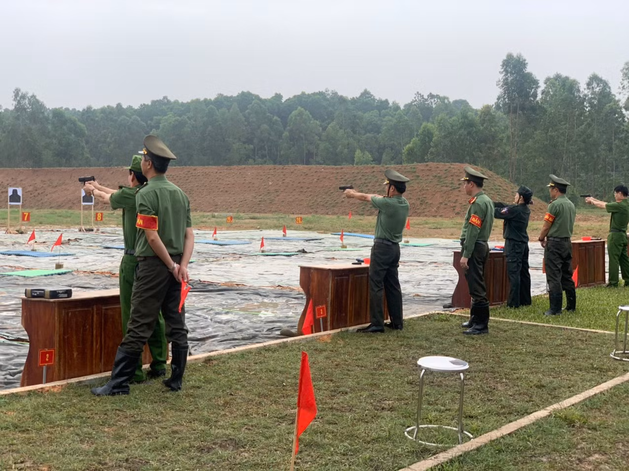 Tuyên dương 53 lượt tập thể, cá nhân trong vòng loại Hội thi điều lệnh, bắn súng, võ thuật CAND năm 2022 -0