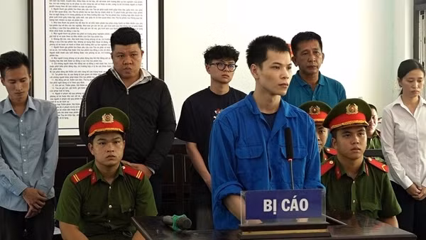 Xét xử đường dây mua bán hơn 53 triệu dữ liệu thông tin cá nhân