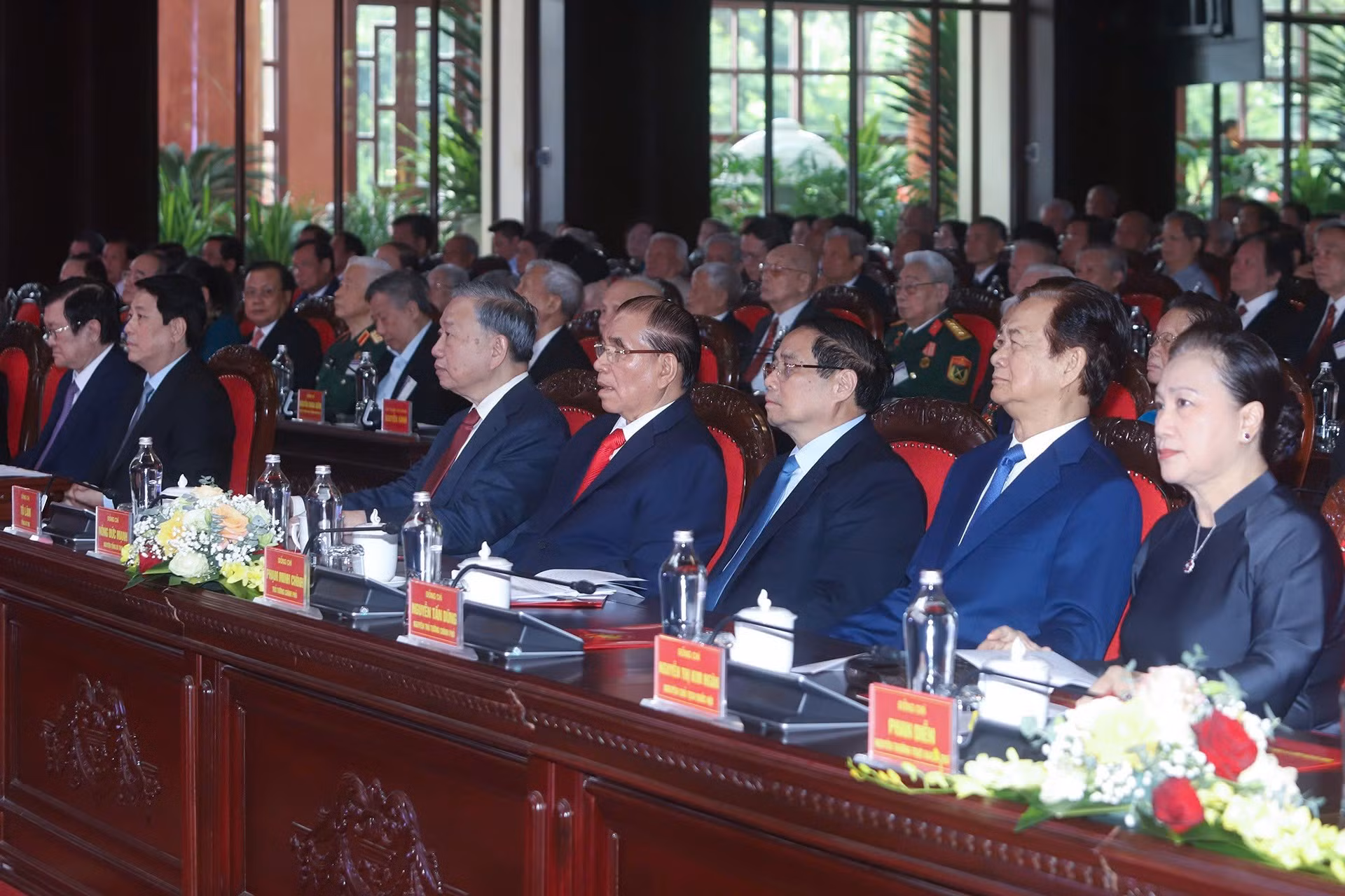 Tổng Bí thư Tô Lâm gặp mặt các đồng chí lão thành cách mạng nhân kỷ niệm 80 năm Quốc khánh -2