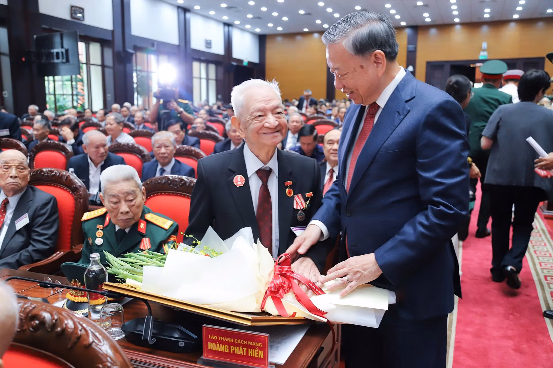 Tri ân những 