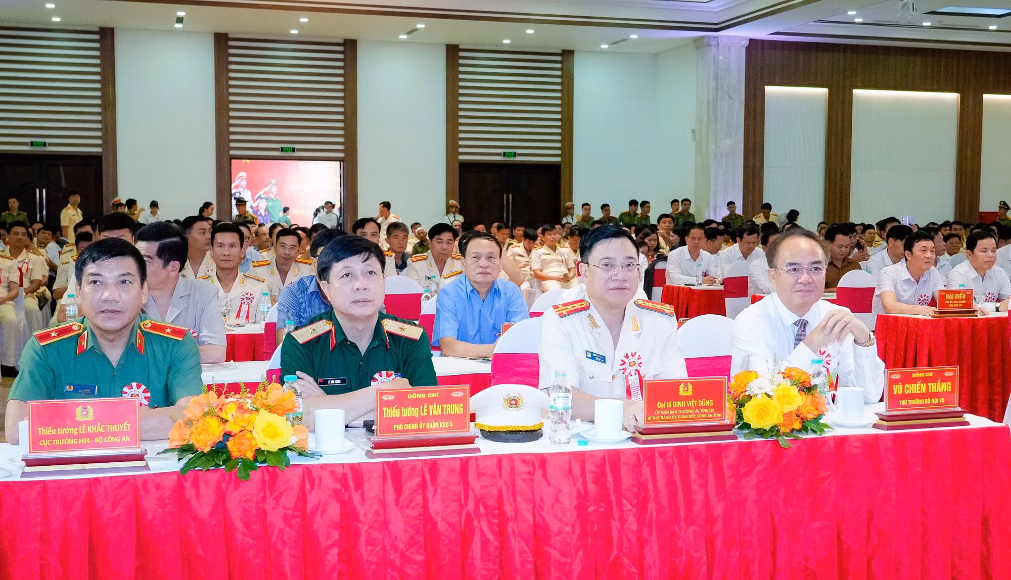 Công an Nghệ An: Phát huy truyền thống anh hùng, vững bước tiến vào kỷ nguyên phát triển mới -0