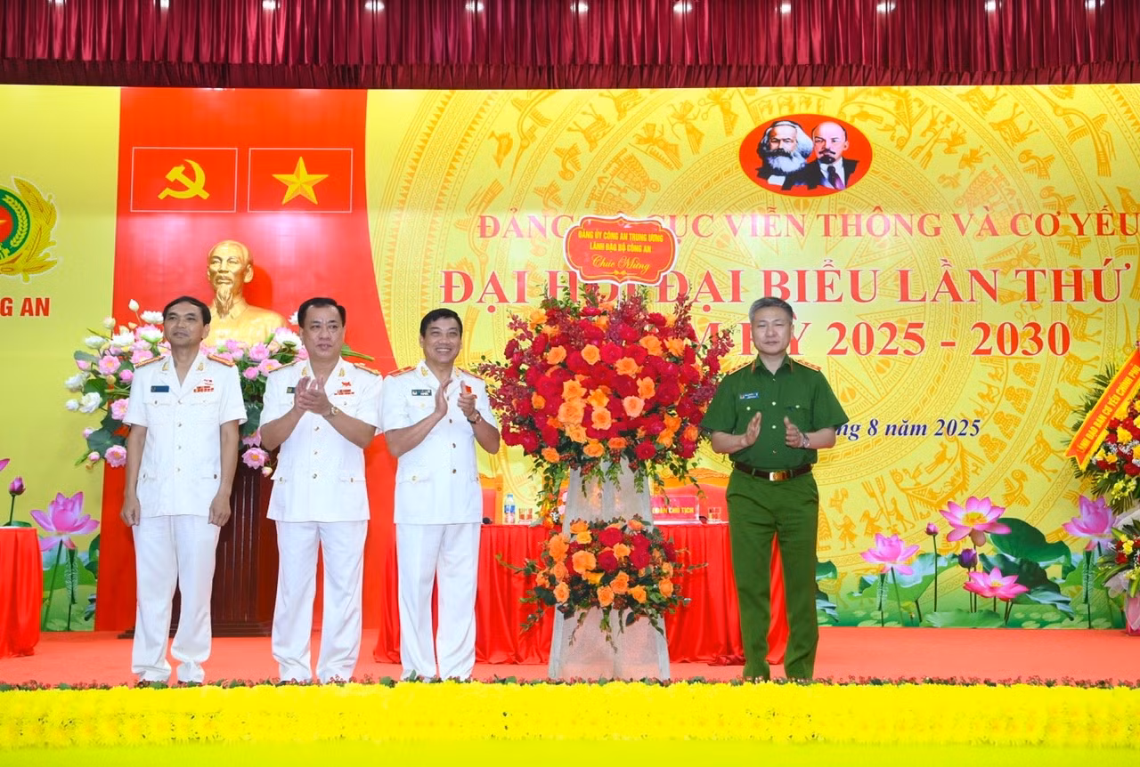 Đại hội Đảng bộ Cục Viễn thông và cơ yếu -0