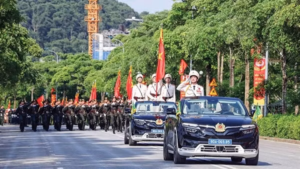 Phát huy truyền thống anh hùng cách mạng, xây dựng lực lượng CAND trong sạch, vững mạnh, chính quy, tinh nhuệ, hiện đại, cùng đất nước tiến vào kỷ nguyên phát triển mới