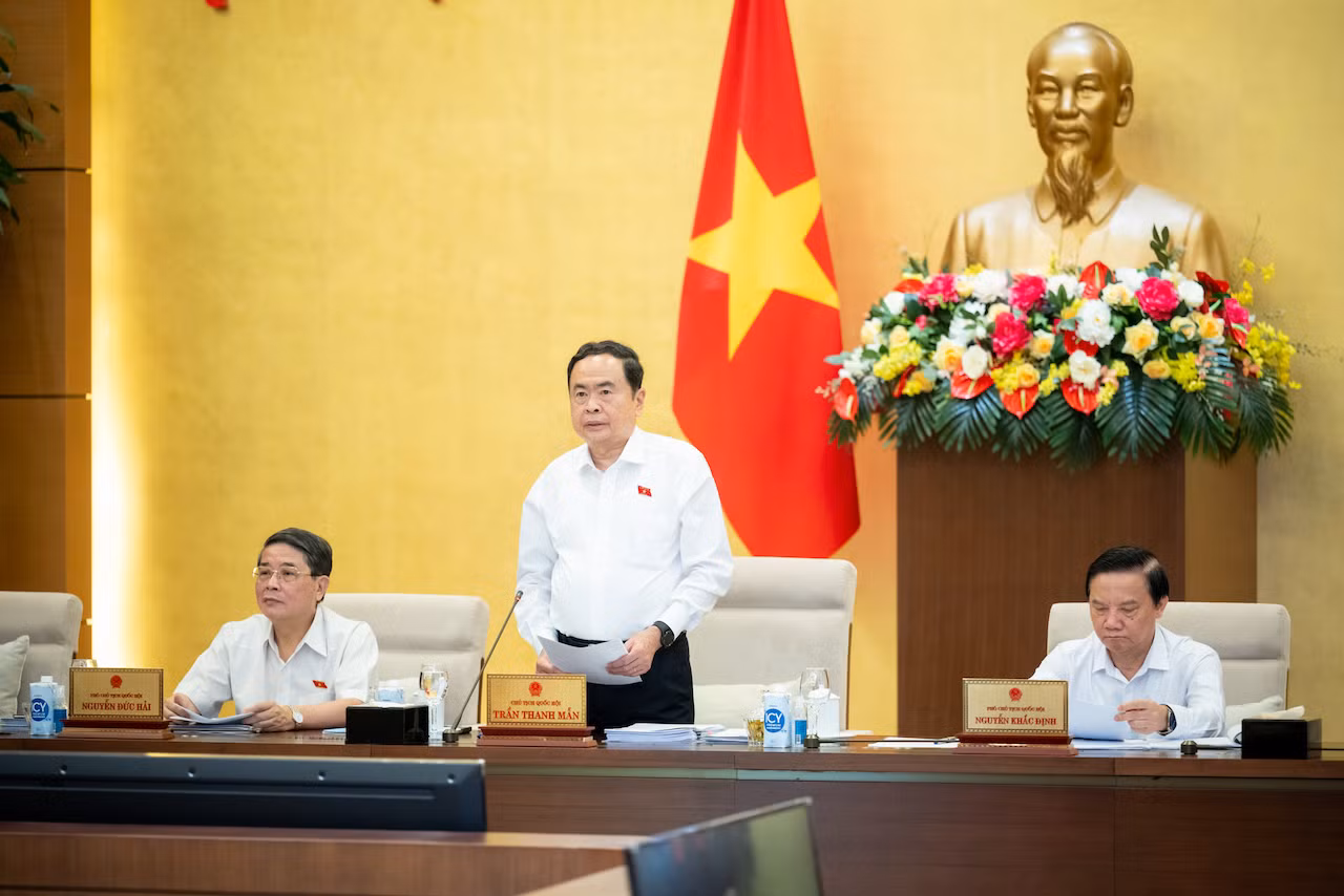 Uỷ ban Thường vụ Quốc hội cho ý kiến về chuẩn bị diễn đàn pháp luật và diễn đàn giám sát -0