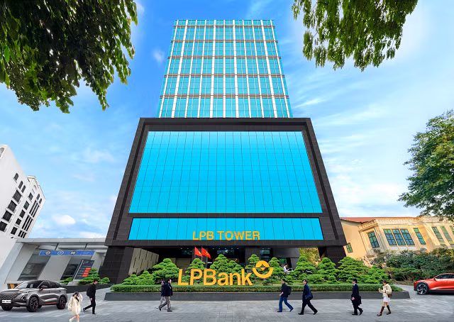 LPBank công bố tên thương mại mới: Ngân hàng Lộc Phát Việt Nam -0