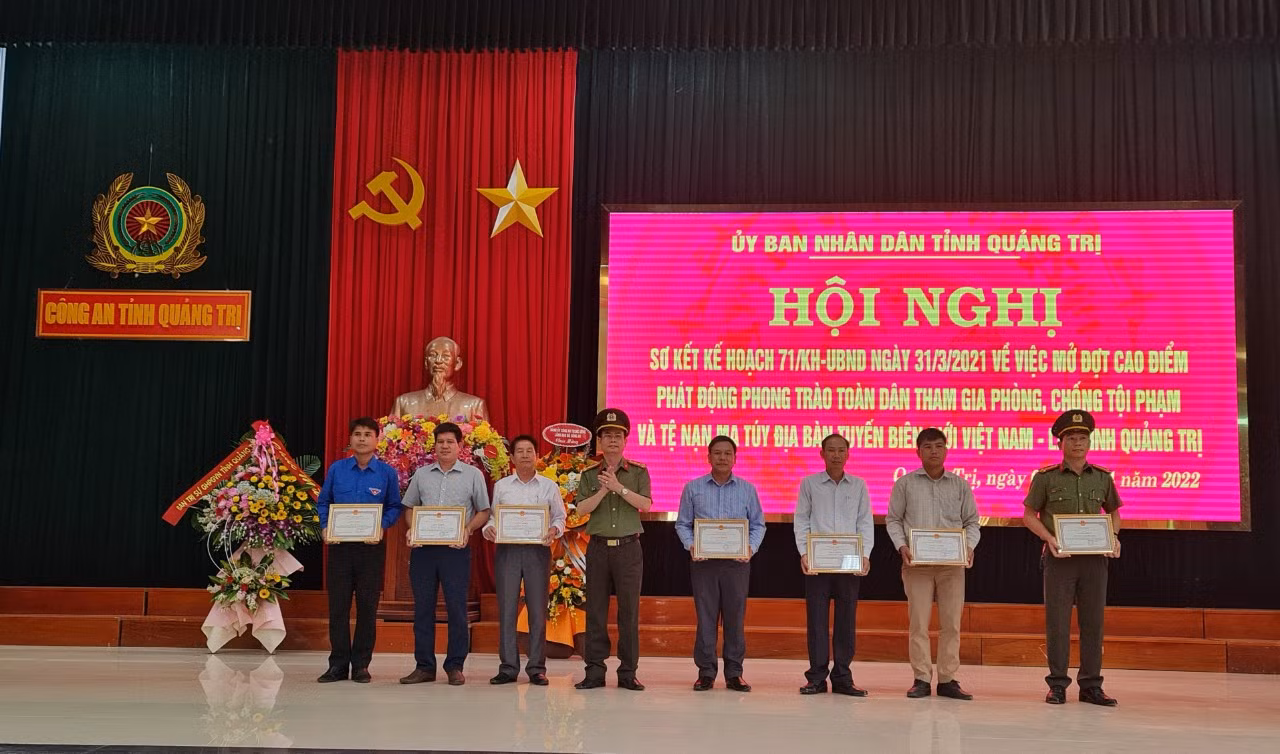 Nhiều tập thể, cá nhân được khen thưởng vì thành tích phòng chống ma tuý -0
