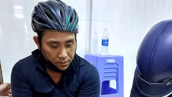 "Bi điên" - kẻ ẩn mặt chỉ bán ma túy cho đối tượng tiền án, tiền sự