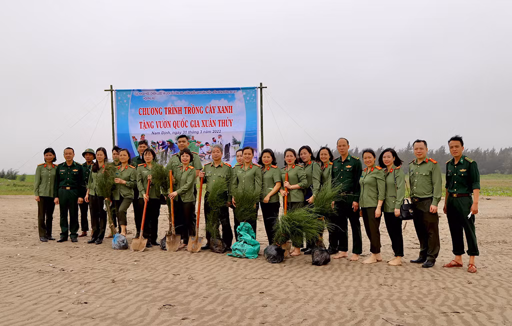 Cục Khoa học, Chiến lược và Lịch sử Công an tổ chức trồng cây tại Vườn quốc gia Xuân Thủy -0