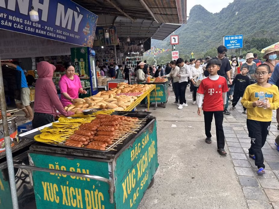Thực phẩm trôi nổi 