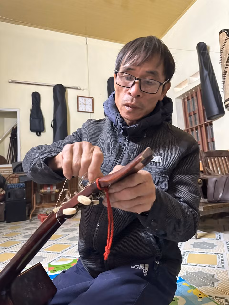 Độc đáo ngôi làng lưu giữ thanh âm dân tộc -0