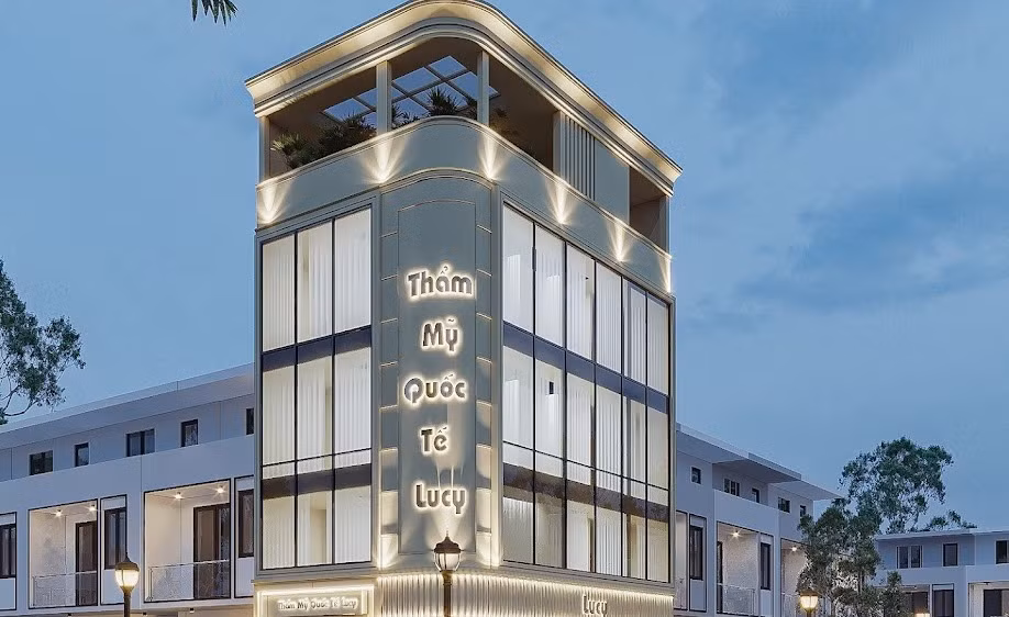 Thẩm mỹ quốc tế Lucy bị xử phạt nặng -0