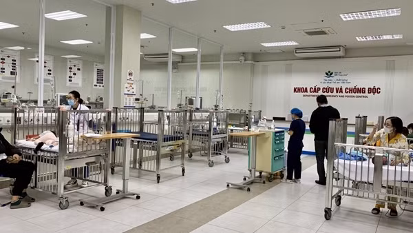 Uống thuốc cam chữa động kinh, bé gái 9 tuổi mất não vì ngộ độc chì