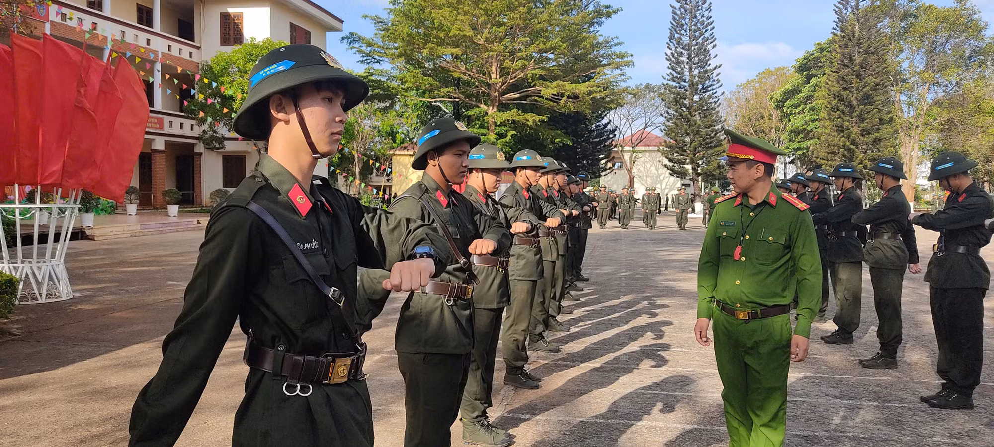 Tổ chức bắn đạn thật cho công dân thực hiện nghĩa vụ Tham gia CAND năm 2026 tại Tây Nguyên -0