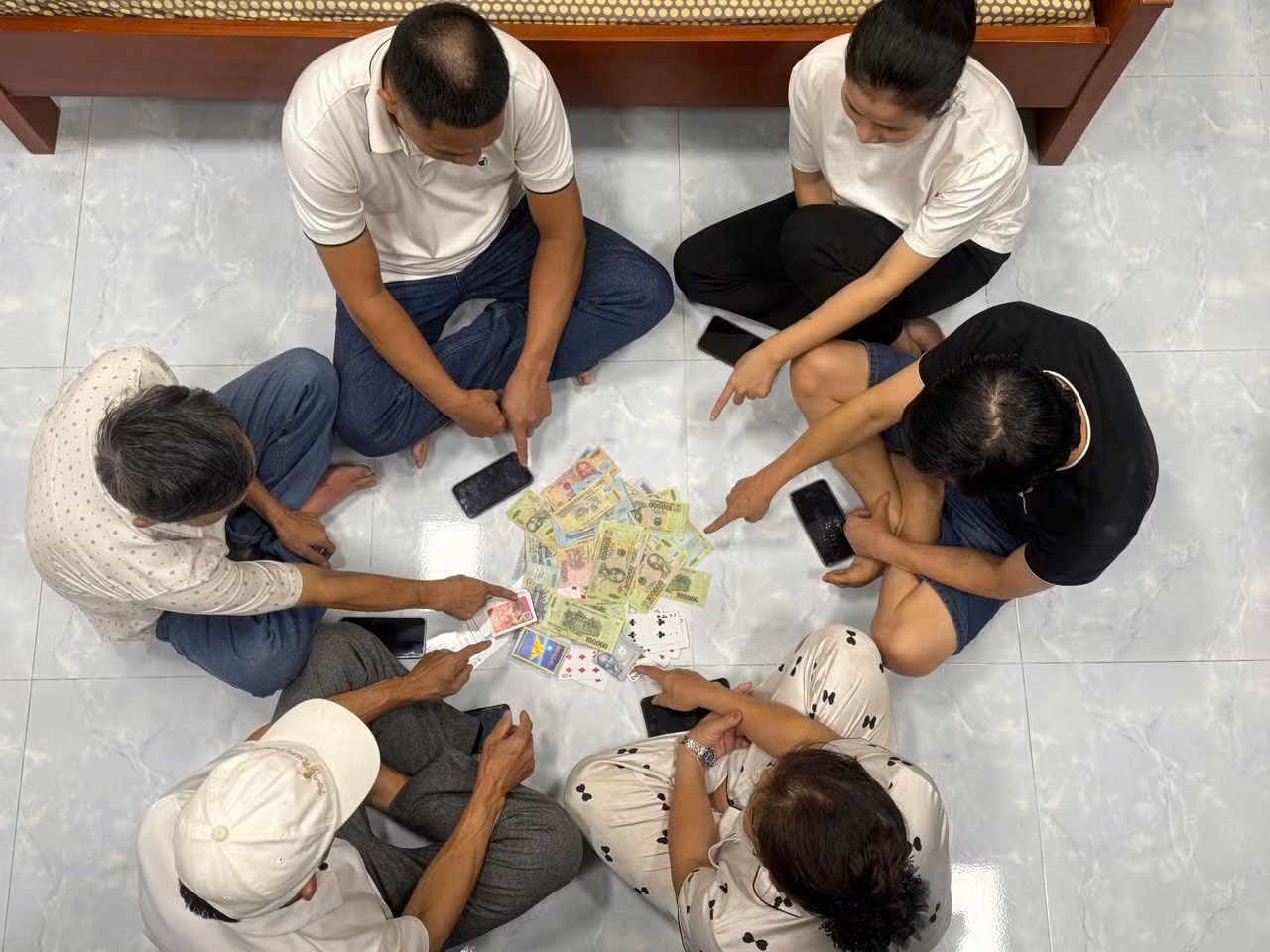 Công an Đồng Nai quyết liệt truy quét các tụ điểm đánh bạc -0