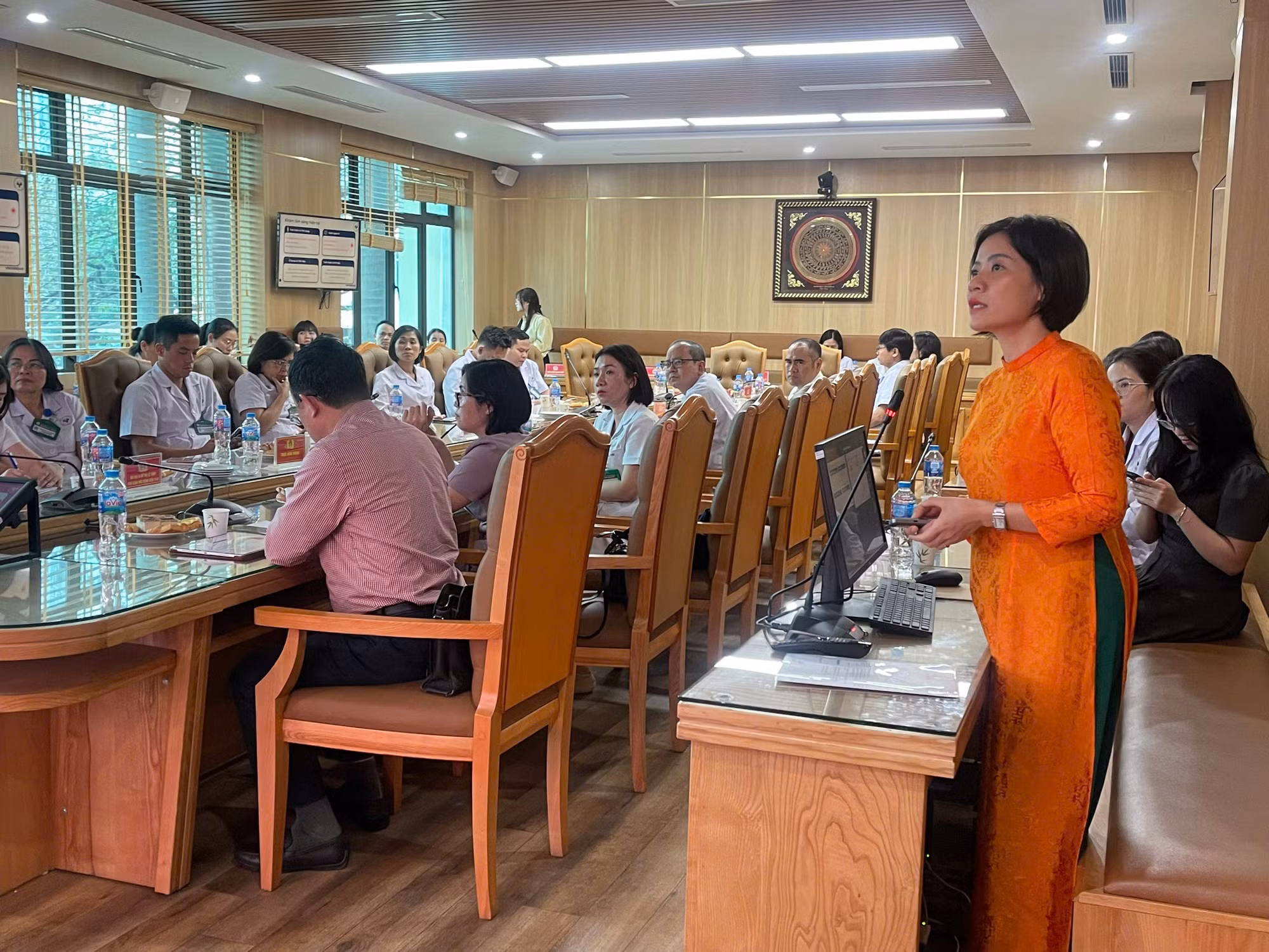 Gia tăng căn bệnh ung thư hạch, đề xuất tăng mức BHYT cho thuốc sinh học mới -0