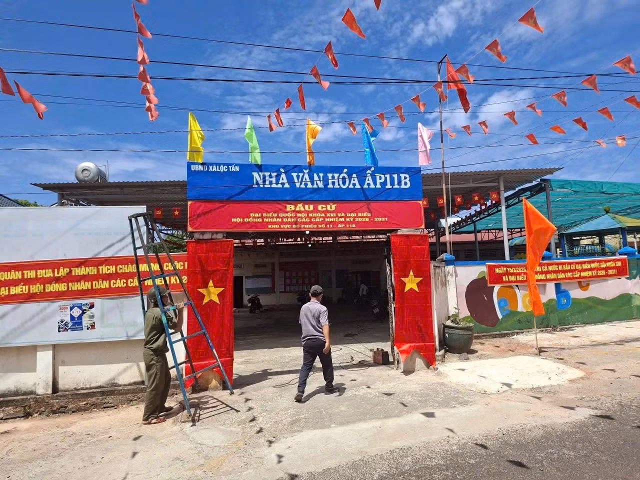 Rộn ràng “Ngày hội non sông” nơi biên giới của tỉnh Đồng Nai -0