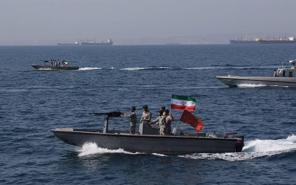 Iran: 9 binh sĩ thiệt mạng vì đụng độ Hải quân Mỹ ở vùng Vịnh -0