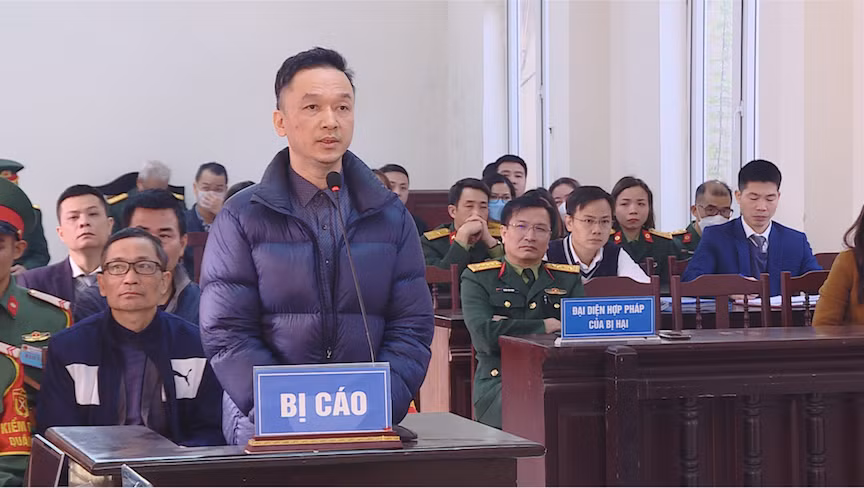 Bốn 4 cựu sĩ quan quân đội hầu tòa liên quan đến vụ án Việt Á -0