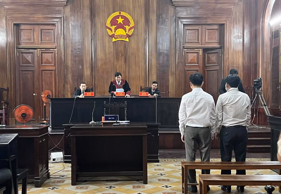 Chủ đầu tư và cựu trưởng ban quản lý chung cư Carina lãnh án -0
