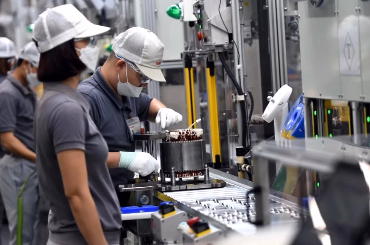 Đẩy mạnh tuyên truyền, nâng cao “sức đề kháng” cho công nhân lao động trước thông tin xấu độc và “tín dụng đen” -0