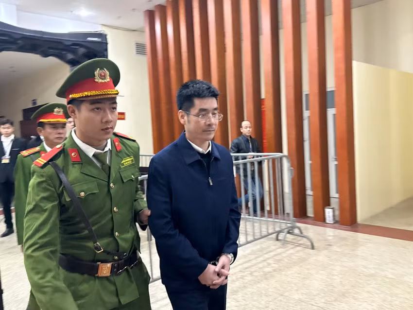 Mong mức án ý nghĩa với các bị cáo lầm lỡ trong vụ án “chuyến bay giải cứu” -0