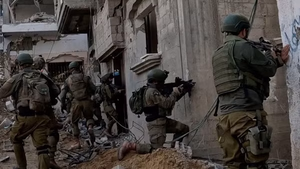 Israel dồn ép Hamas, Dải Gaza gồng mình hứng chịu giao tranh