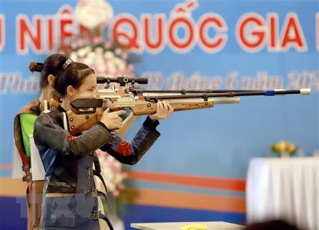 bắn súng.jpg -0