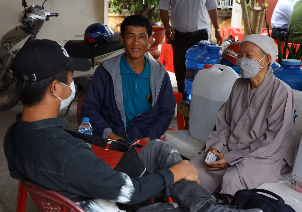 An ninh thắt chặt trong phiên tòa xén xử vụ án “Tịnh thất Bồng Lai” -3