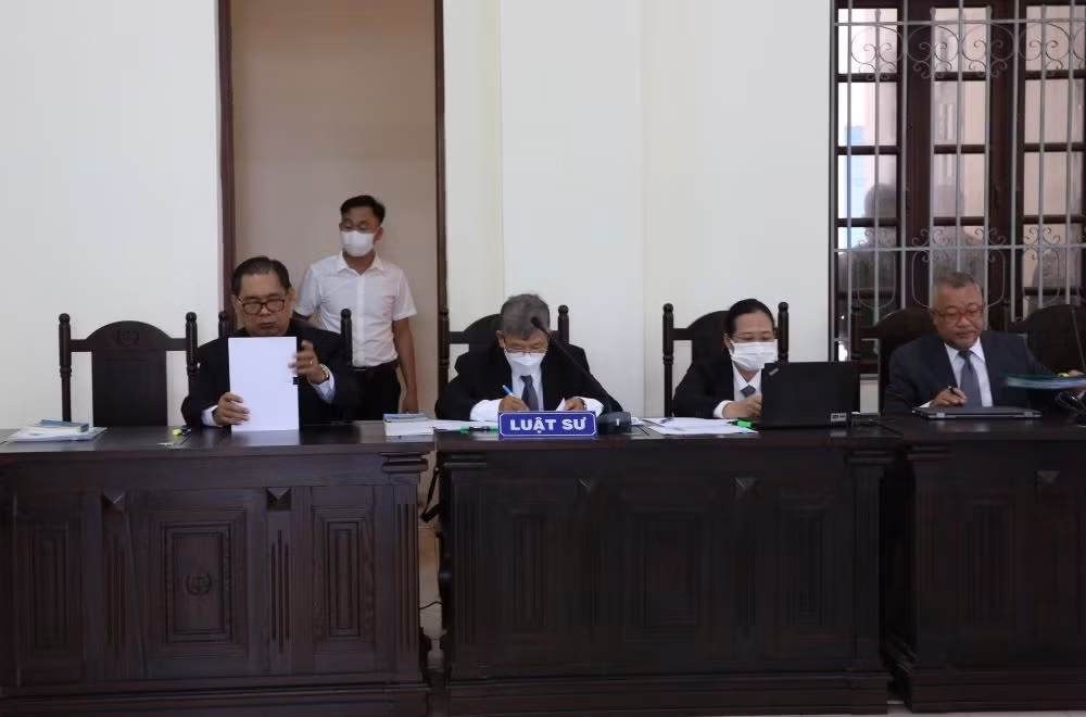 Hoãn phiên tòa xét xử vụ “Tịnh thất Bồng lai” -2