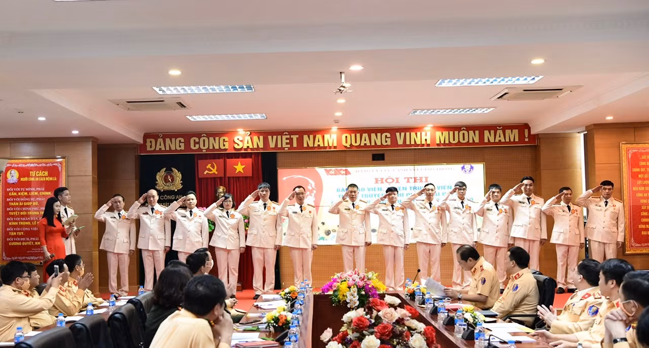 hội thi.jpg -0