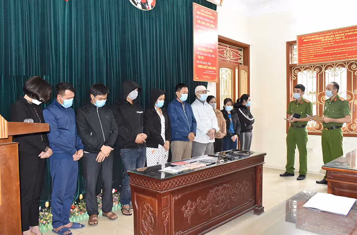 Công an tỉnh Ninh Bình đánh mạnh, đánh trúng tội phạm sử dụng công nghệ cao để đánh bạc -0