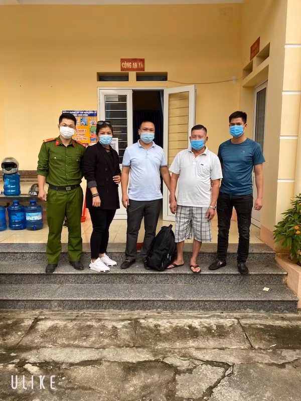 Đối tượng đó là Nguyễn Văn Minh (SN 1959, trú tại Đông Cao, Phổ Yên, Bắc Thái), nay là tỉnh Thái Nguyên cũ), đối tượng bị Cơ quan CSĐT Công an tỉnh Hải Dương truy nã về tội “Lừa đảo tài sản xã hội chủ nghĩa”. -0
