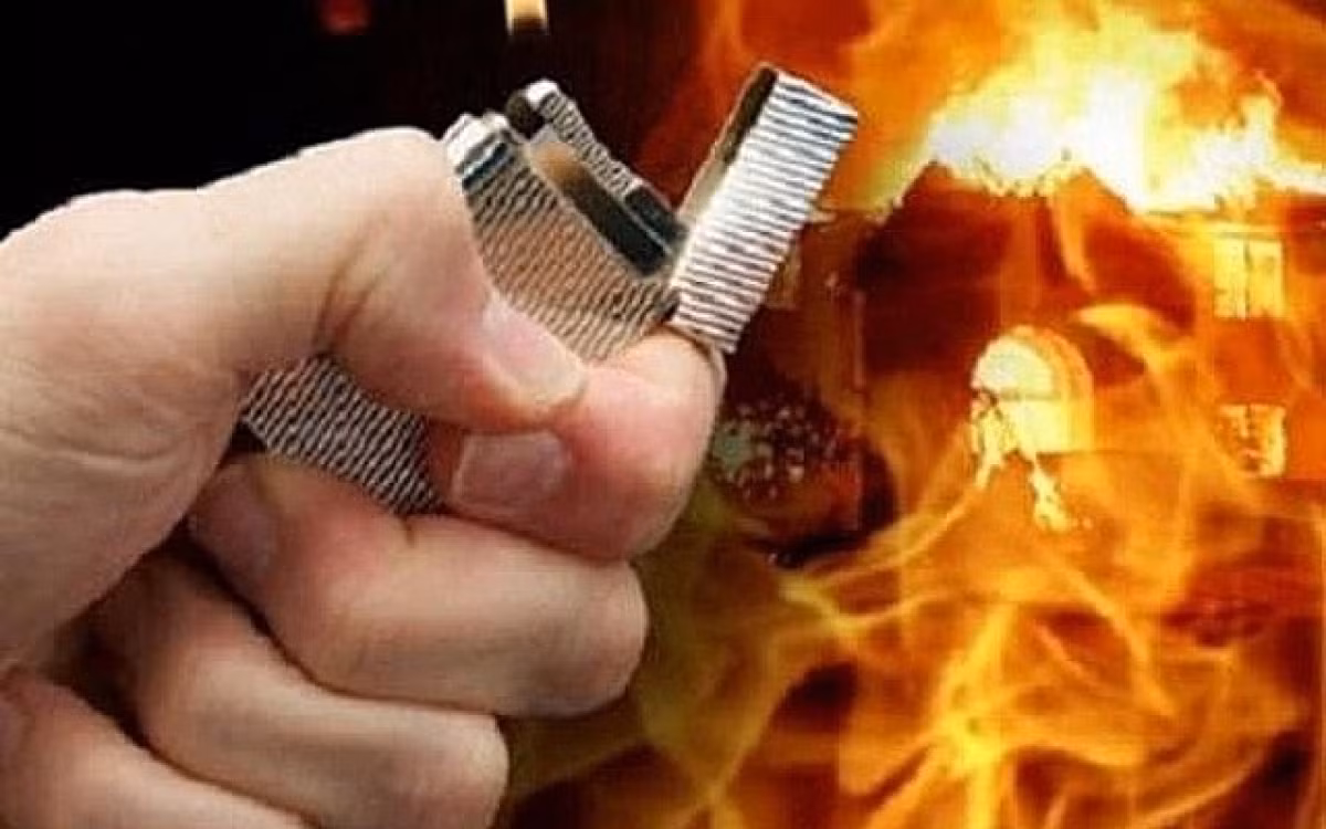 Điểm tin 3/11: Mâu thuẫn vợ chồng, tẩm xăng đốt phòng ngủ làm 5 người bị bỏng -0