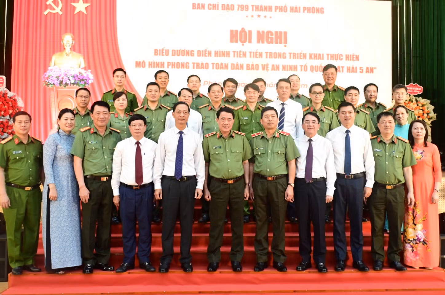 Thứ trưởng Lê Quốc Hùng biểu dương phong trào “Cát Hải 5 An” tại Hải Phòng -0
