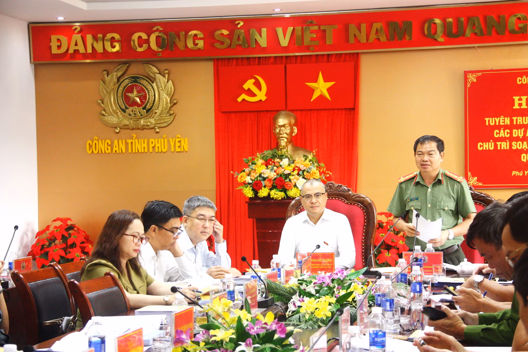 Công an Phú Yên lấy ý kiến xây dựng các dự án Luật do Bộ Công an chủ trì soạn thảo -0