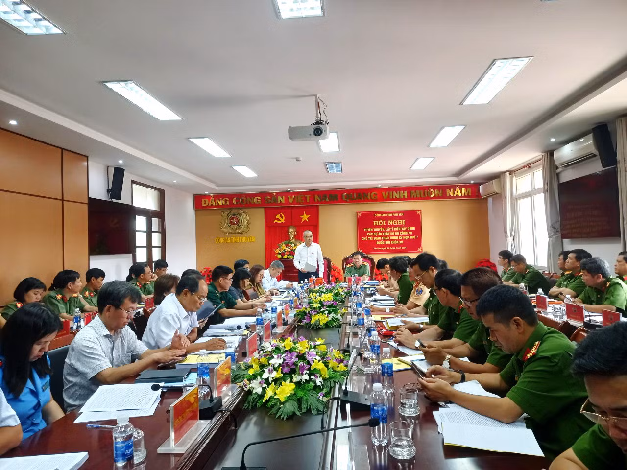 Công an Phú Yên lấy ý kiến xây dựng các dự án Luật do Bộ Công an chủ trì soạn thảo -0