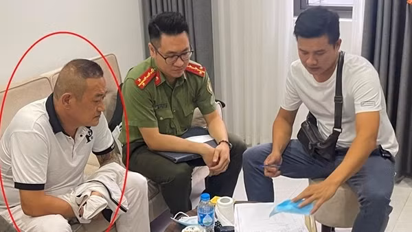 Bắt đối tượng người Hàn Quốc có lệnh truy nã quốc tế