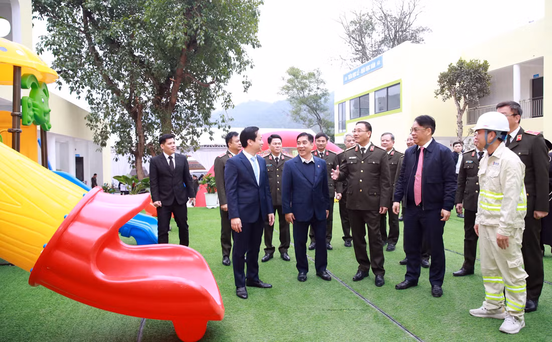 Thắp sáng ước mơ trẻ thơ vùng căn cứ cách mạng Trường Hà -0