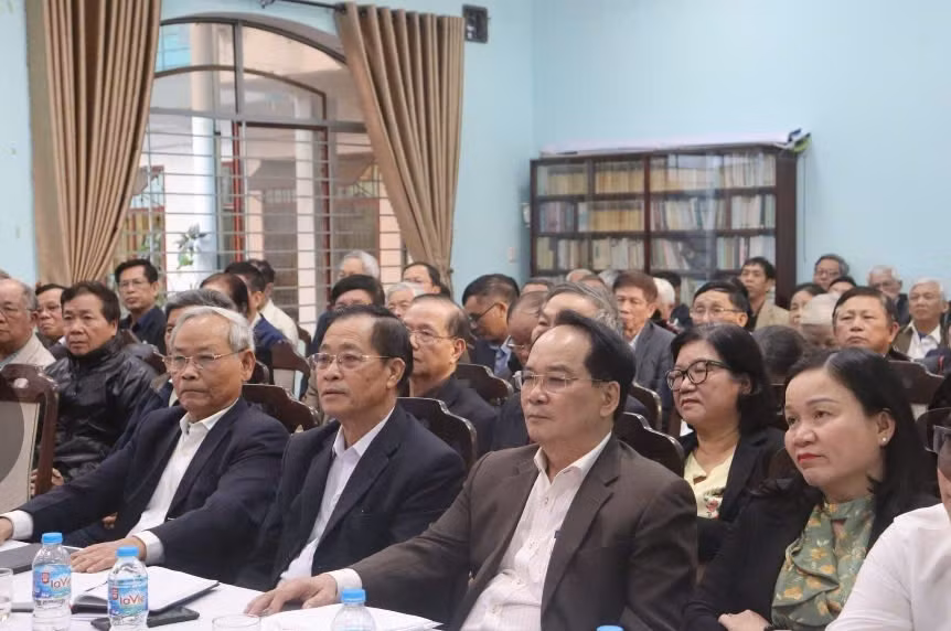Từ thành phố bên dòng sông Hàn, cùng triệu trái tim son sắt hướng về Đại hội -0